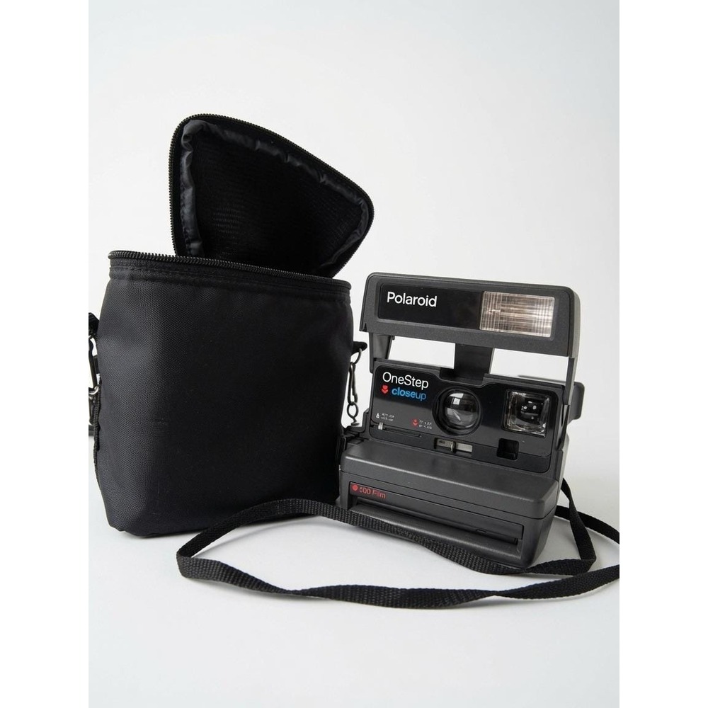 Polaroid OneStep CloseUp 600 Instant Film Camera Gray‎ with Case Vintage Flash